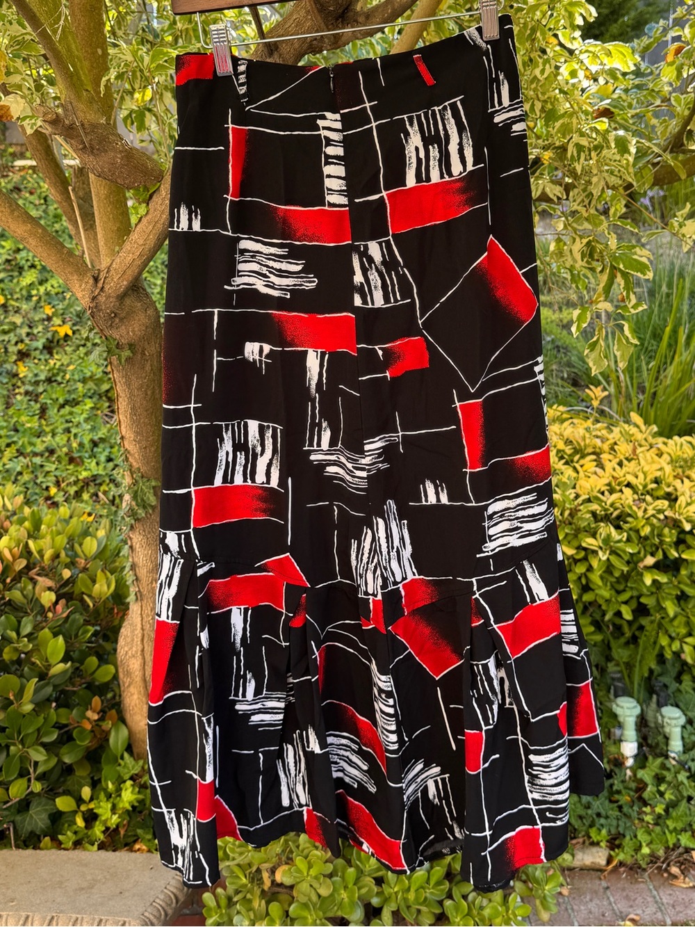 Anne Klein Black Maxi Skirt with Red and White Abstract Blocks